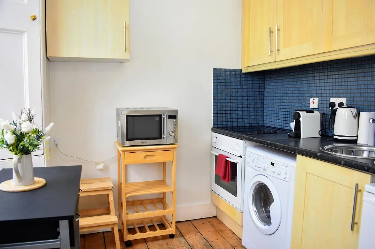 Castle Wynd - Historic Edinburgh Castle Views Central Apartment Ηνωμένο Βασίλειο