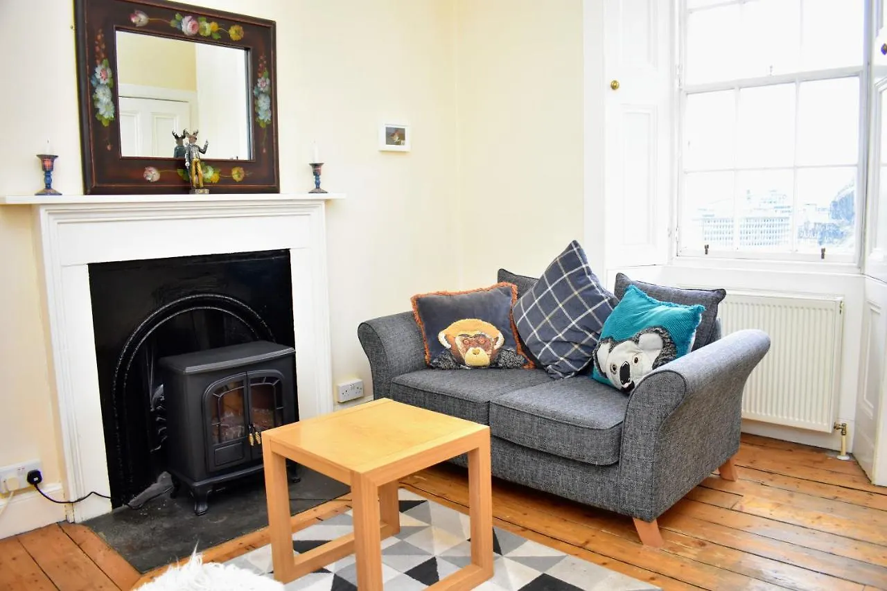 Castle Wynd - Historic Edinburgh Castle Views Central Apartment Ηνωμένο Βασίλειο